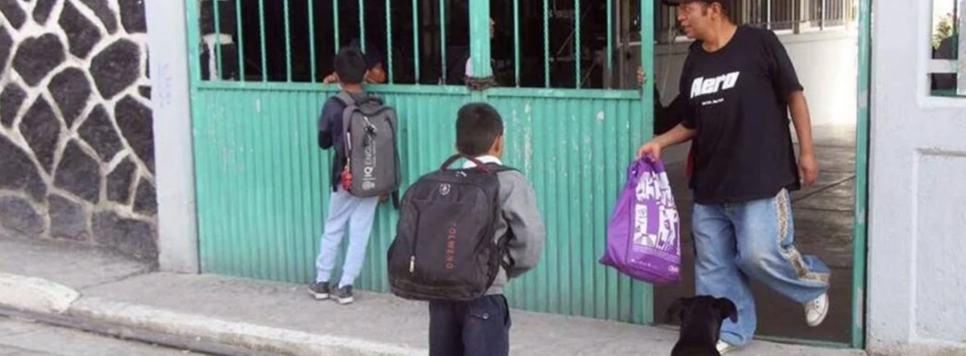 Ante alerta por formación de ciclón, 4 municipios de la Costa de Oaxaca suspenden clases.